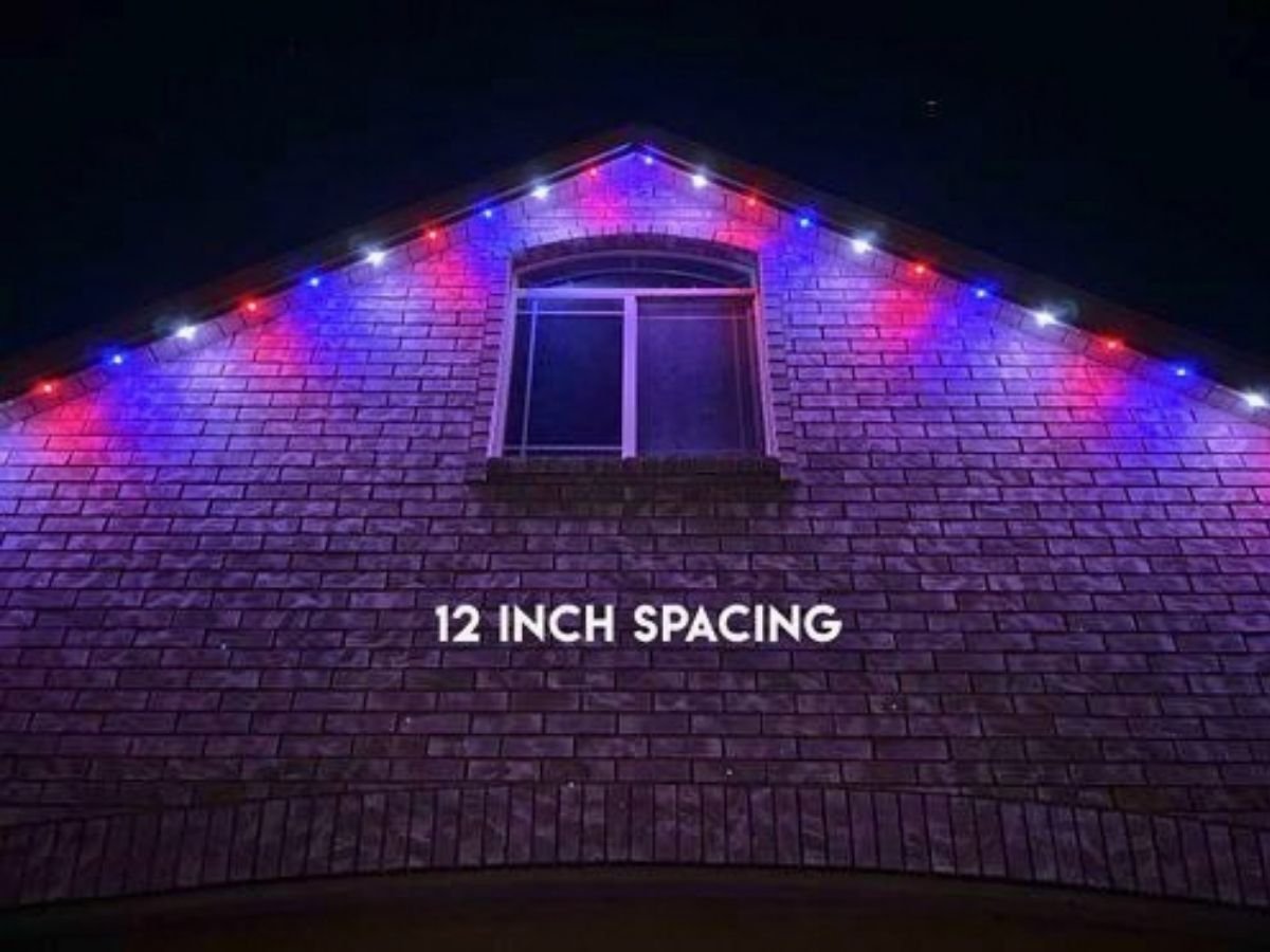 a picture of a home with 12 inch lighting spacing on the trim