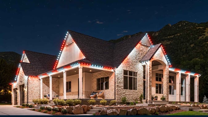 best-christmas-light-colors-for-white-gray-and-brick-houses-hero-image