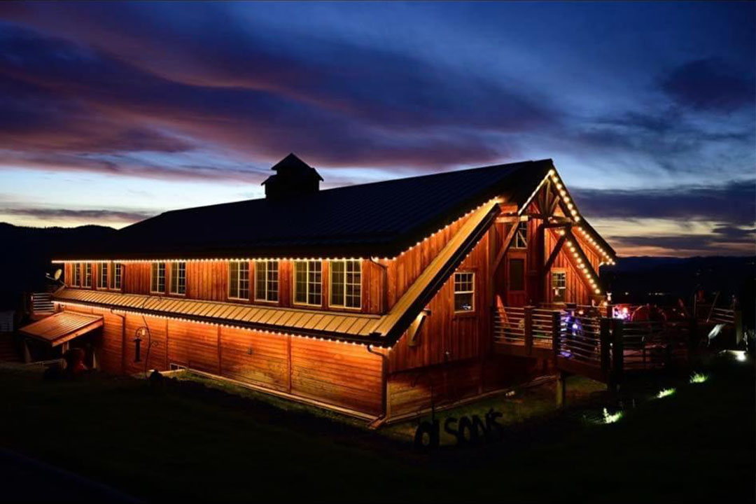 Night view of restaurant lit up by Trimlight