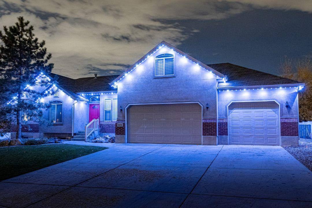 home with permanent holiday lights