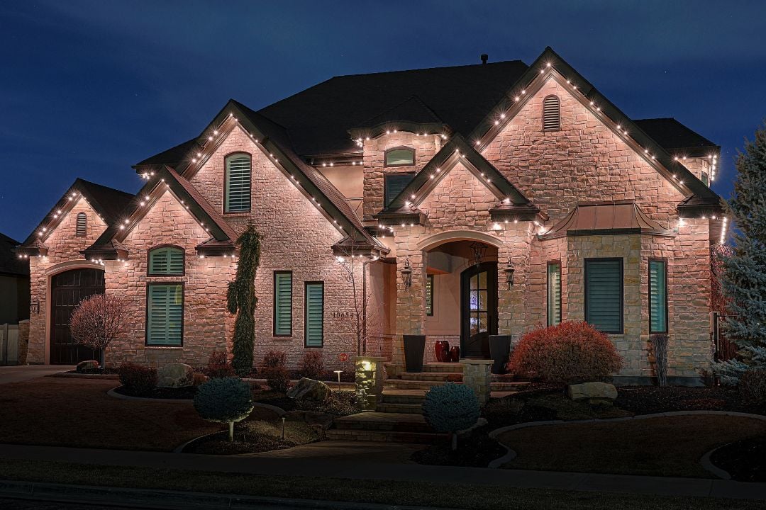 new-year-gallery-spotted-accent