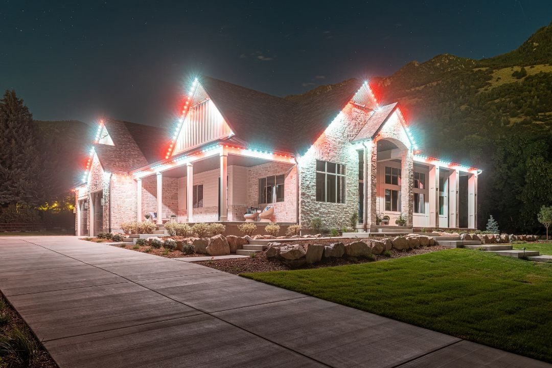 no-visual-clutter-between-seasons