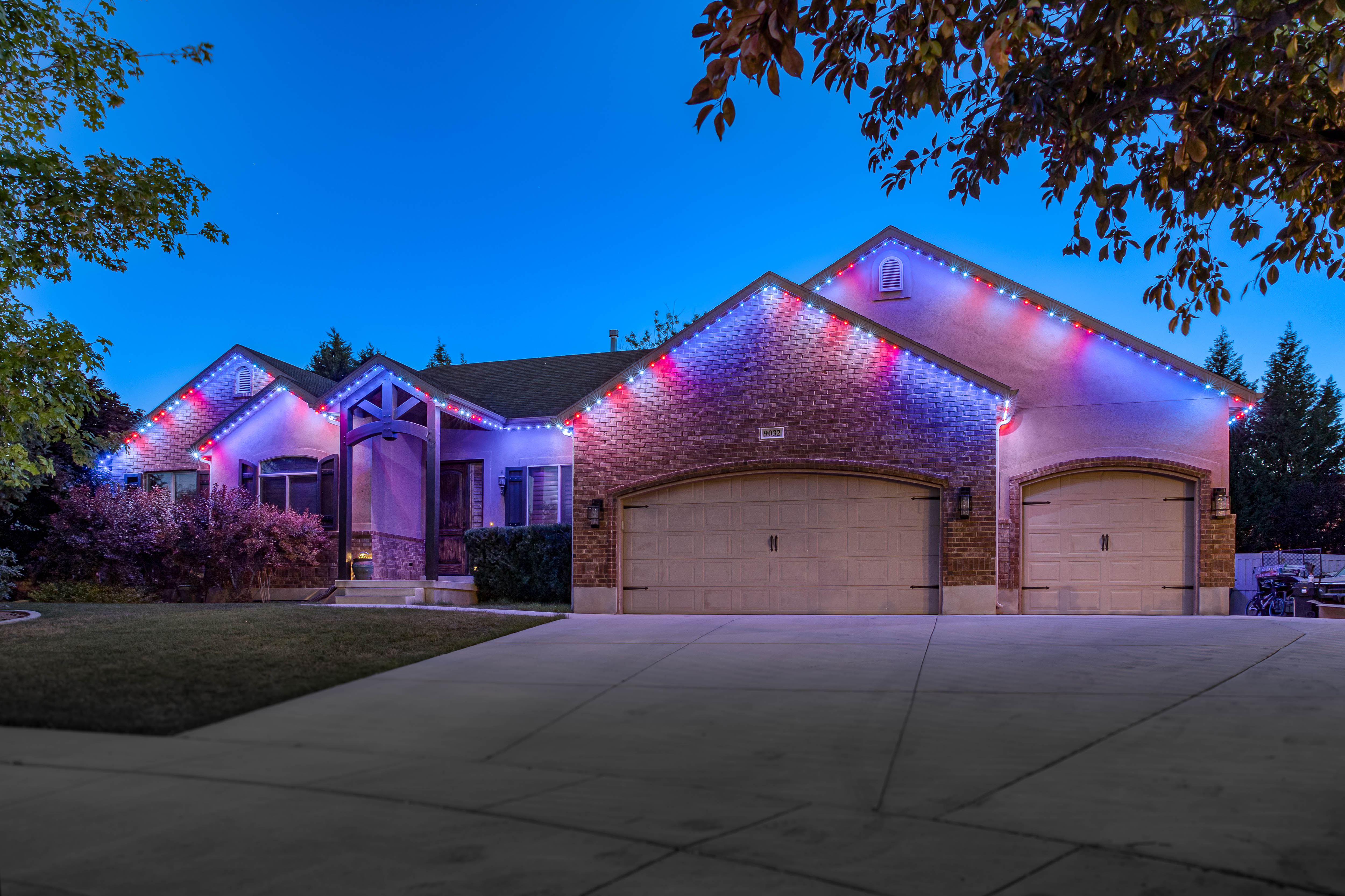 4th of July Trimlight Patterns: Red, White and Blue LED Ideas