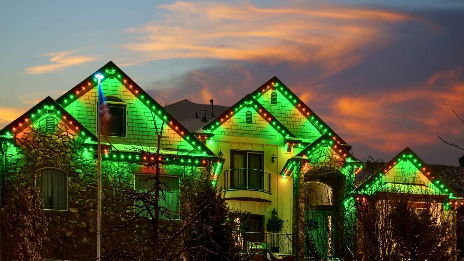 Dreading the Ladder This Christmas? Permanent Lights for Steep Roofs