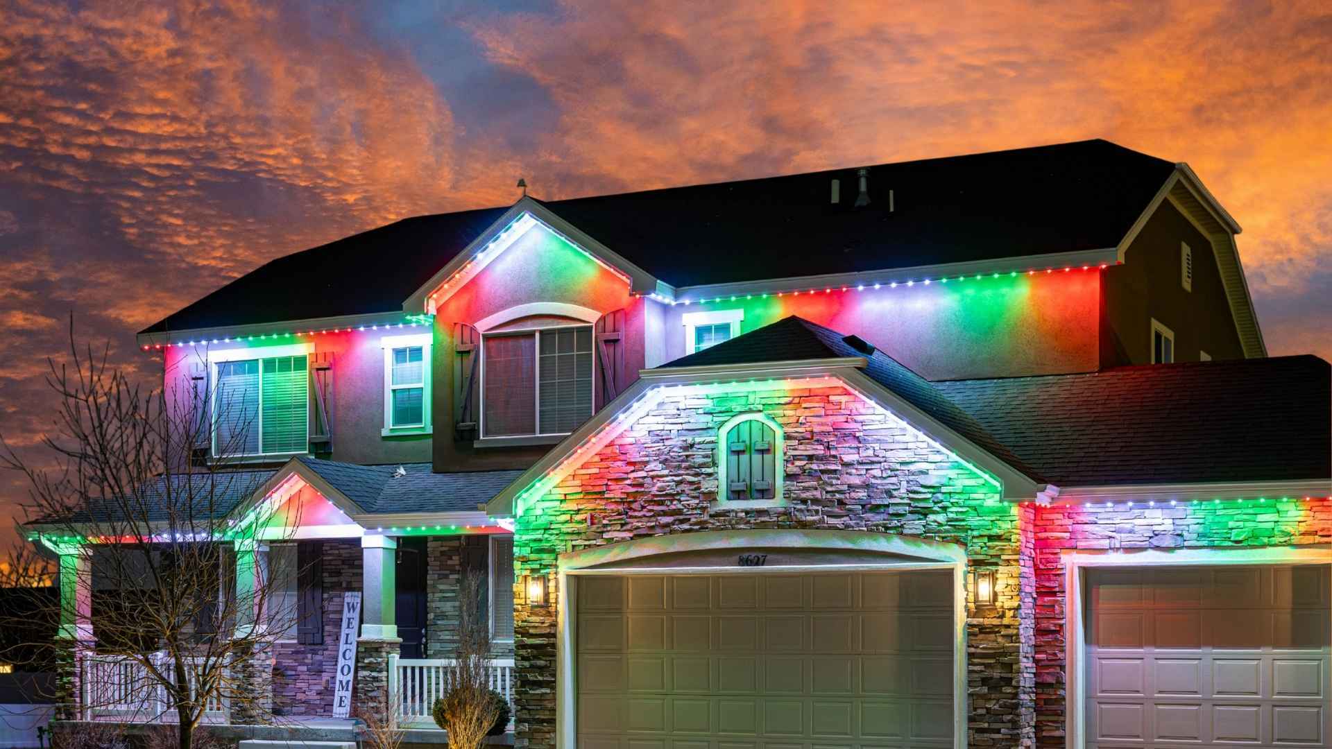 Permanent Christmas Lights vs. Projector Lights: Which Is Better?