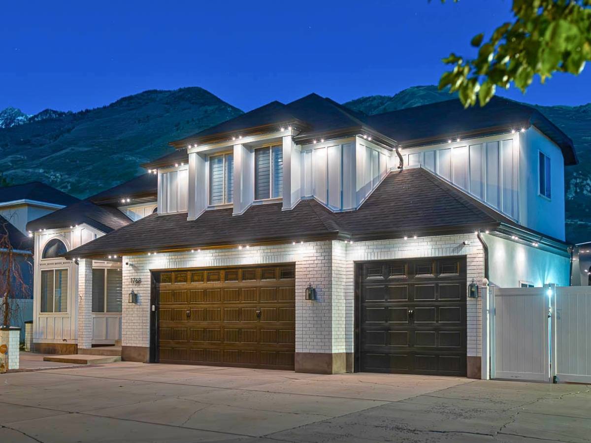 Permanent Outdoor Lighting Maintenance: A Homeowner’s Guide