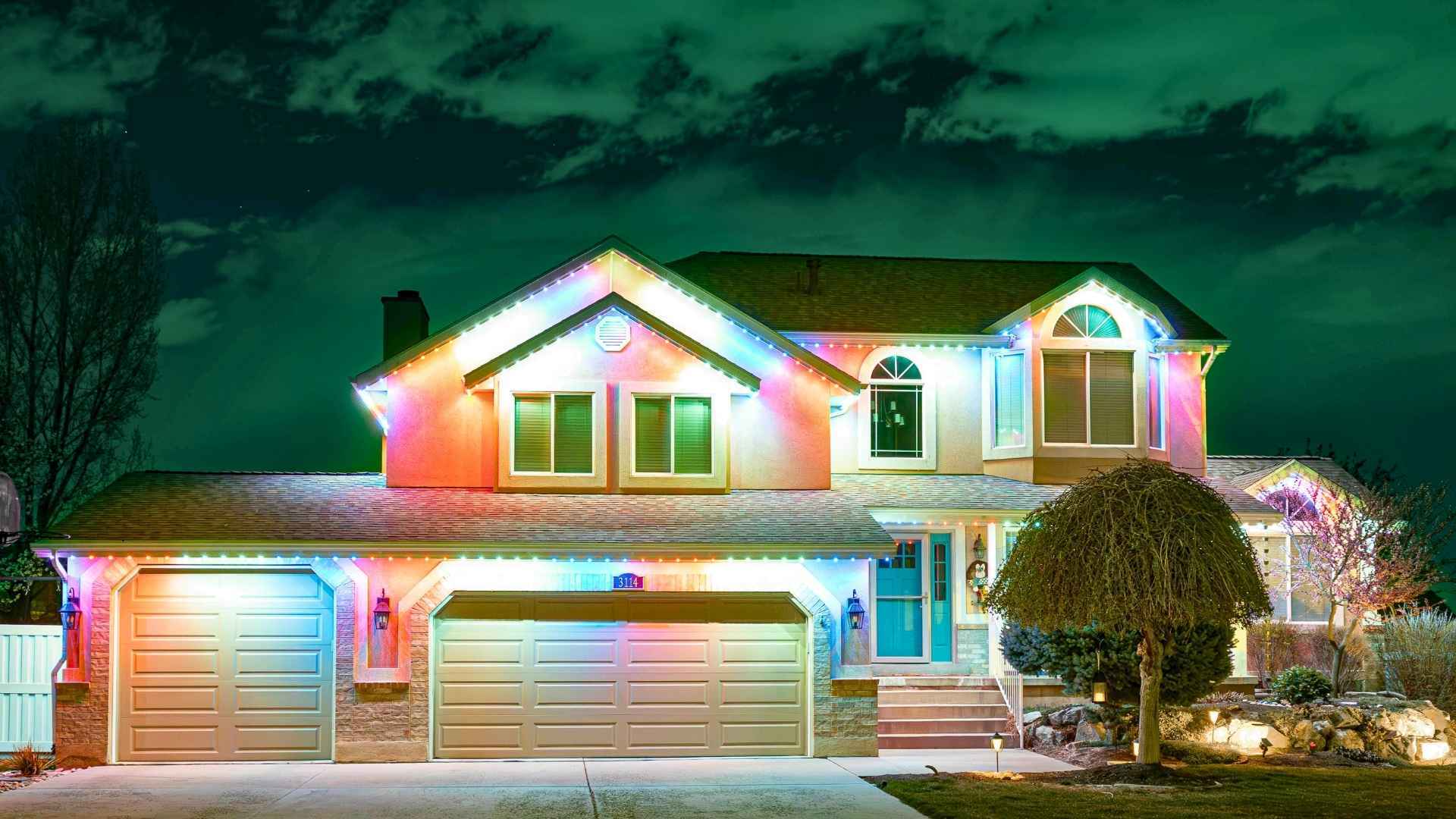 Front Roofline or Full Perimeter? How Much of Your Home to Light