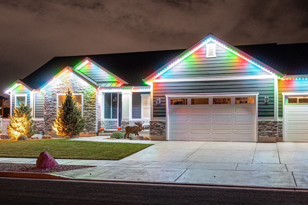 How Trimlight’s Permanent LED Lights Help You Create an Immersive New Year’s Party Experience