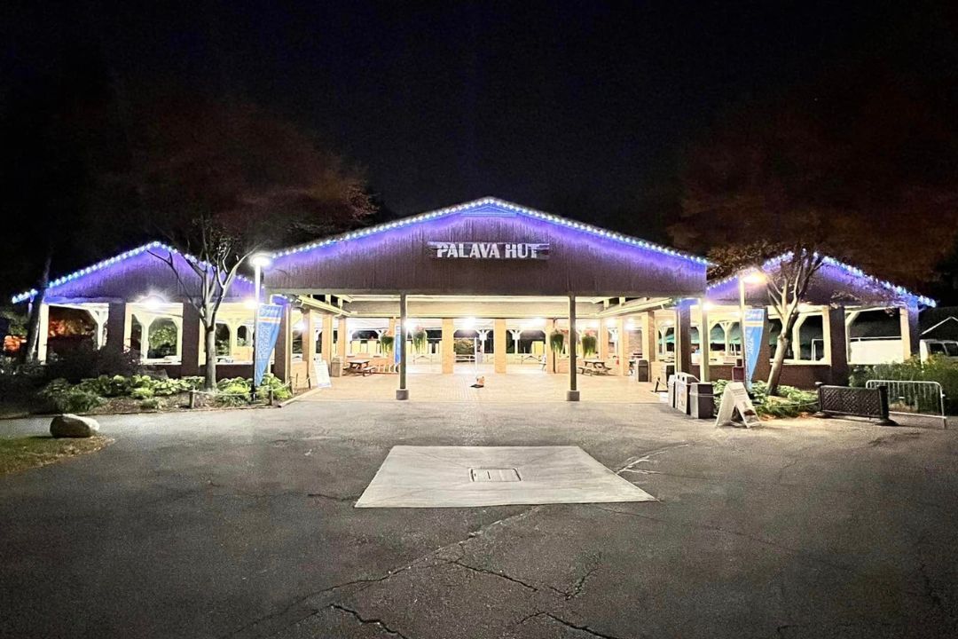 14 Industries That Benefit Most From Trimlight’s Commercial Lighting